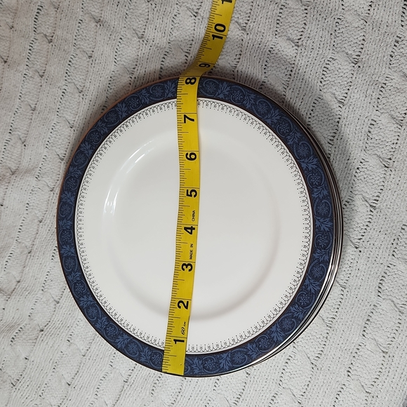 🕸Vintage Royal Doulton Sherbrooke 3 Set Dessert Plates English Fine Bone China - Picture 6 of 6